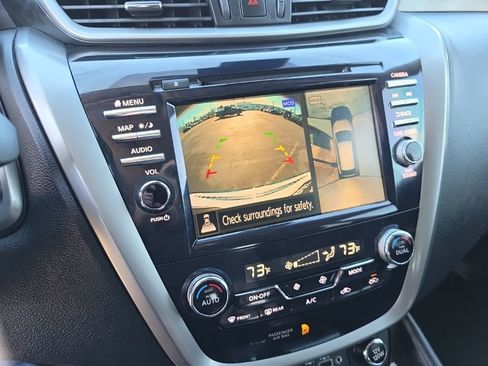 Used 2023 Nissan Murano Platinum w/ Cargo Package image 7