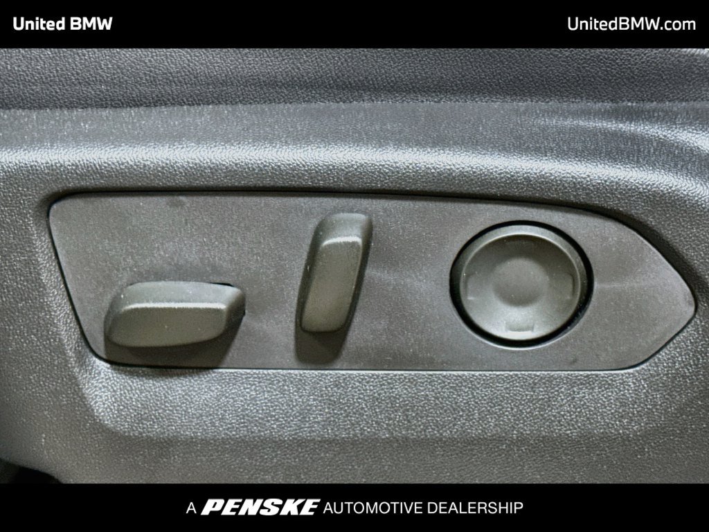 Used 2023 Chevrolet Tahoe Premier w/ Premium Package 2 AWD/4WD image 11