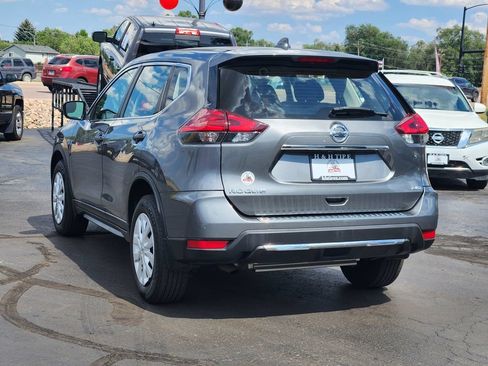Used 2017 Nissan Rogue S AWD/4WD image 9