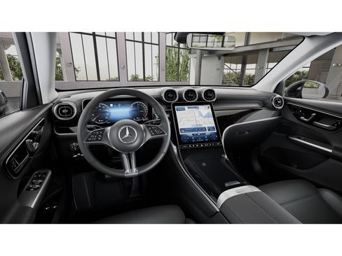 Certified 2025 Mercedes-Benz GLC 350e 4MATIC image 3