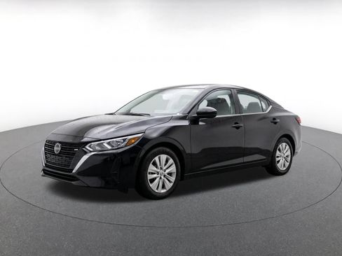 Used 2025 Nissan Sentra S FWD image 3