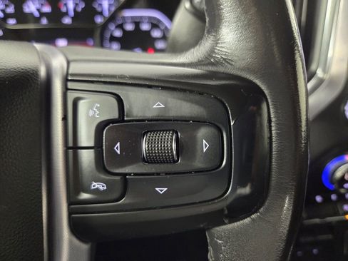 Used 2020 GMC Sierra 1500 SLT w/ SLT Premium Package AWD/4WD image 18