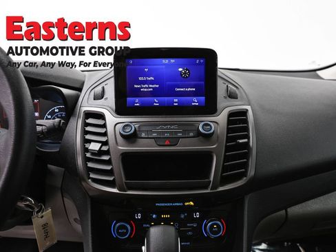 Used 2021 Ford Transit Connect XLT FWD image 21