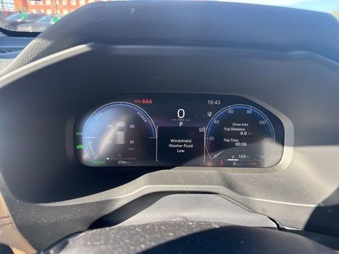 Used 2024 Toyota RAV4 Limited image 16