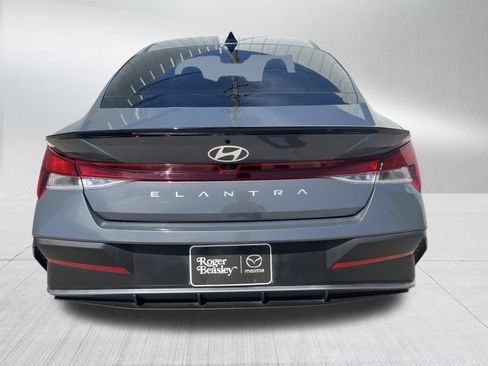 Used 2026 Hyundai Elantra Sport w/ Cargo Package FWD image 7