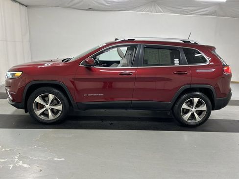 Used 2019 Jeep Cherokee Limited AWD/4WD image 6