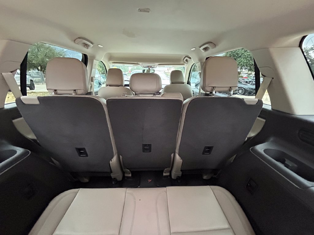 Used 2023 Lincoln Aviator AWD w/ Class IV Trailer Tow Package image 15