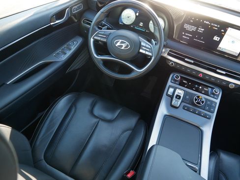 Used 2024 Hyundai Palisade Calligraphy AWD/4WD image 9