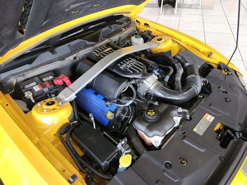 Used 2013 Ford Mustang Boss 302 RWD image 28