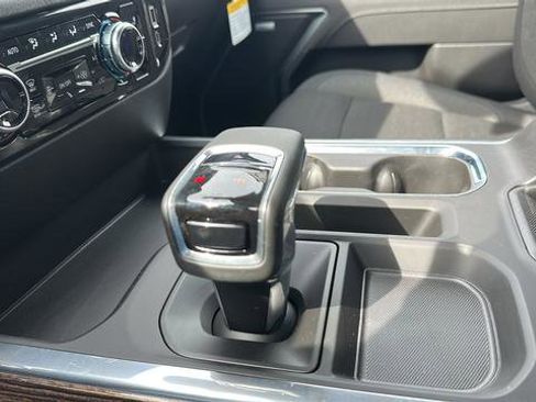 New 2026 GMC Sierra 1500 Elevation w/ Preferred Package AWD/4WD image 18