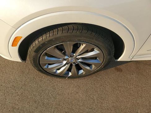 New 2026 Buick Envista Avenir image 38