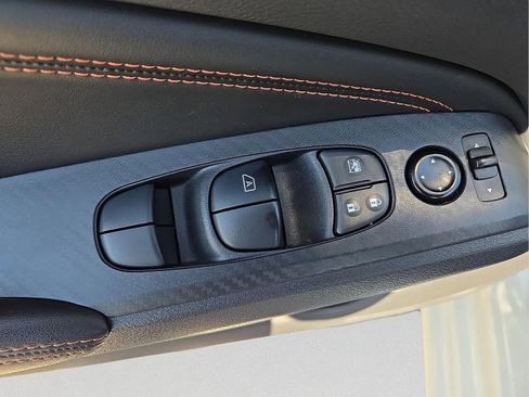 Used 2022 Nissan Altima 2.5 SR w/ Midnight Edition Package image 15