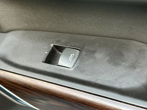 Used 2019 GMC Sierra 1500 SLT w/ SLT Premium Plus Package image 21