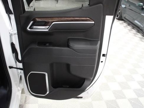 Used 2025 GMC Sierra 1500 Elevation AWD/4WD image 28