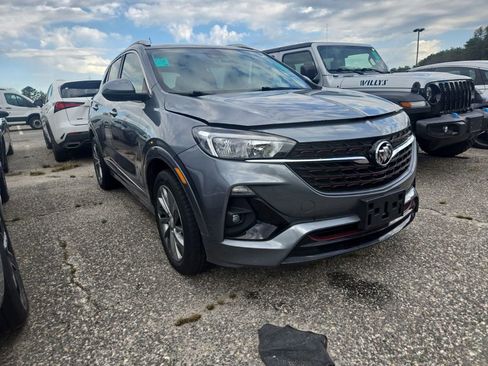 Used 2022 Buick Encore GX Select w/ Sport Touring Package image 3