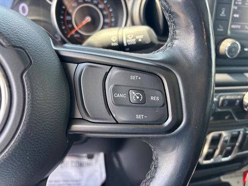 Used 2020 Jeep Gladiator Sport w/ Quick Order Package 24S AWD/4WD image 16