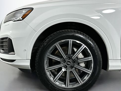 Used 2023 Audi Q7 2.0T Premium Plus w/ Premium Plus Package image 13