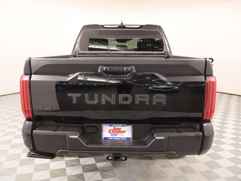 Used 2023 Toyota Tundra SR5 w/ SR5 Convenience Package AWD/4WD image 18