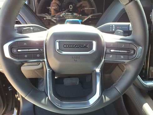 New 2026 GMC Yukon Denali w/ Denali Reserve Package image 18