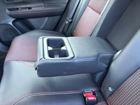 Used 2025 Nissan Kicks SR FWD image 27