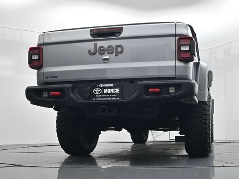 Used 2020 Jeep Gladiator Rubicon AWD/4WD image 64