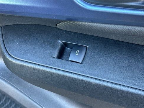 Certified 2024 Chevrolet Equinox EV LT image 20