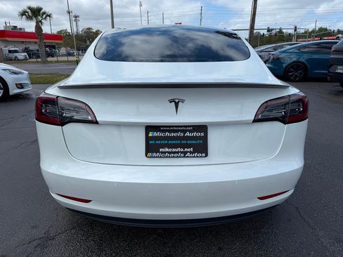 Used 2021 Tesla Model 3 Performance image 6