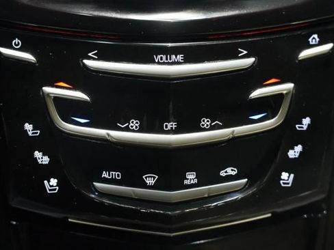 Used 2015 Cadillac Escalade Premium AWD/4WD image 36