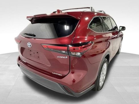 Used 2023 Toyota Highlander Limited image 10