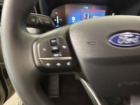 Used 2025 Ford Maverick XL w/ Equipment Group 102A AWD/4WD image 16