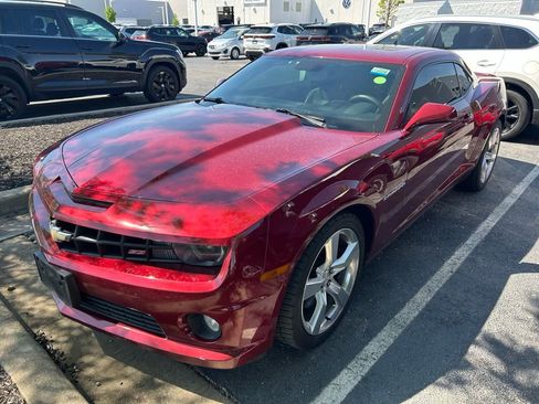 Used 2010 Chevrolet Camaro SS w/ RS Package RWD image 2