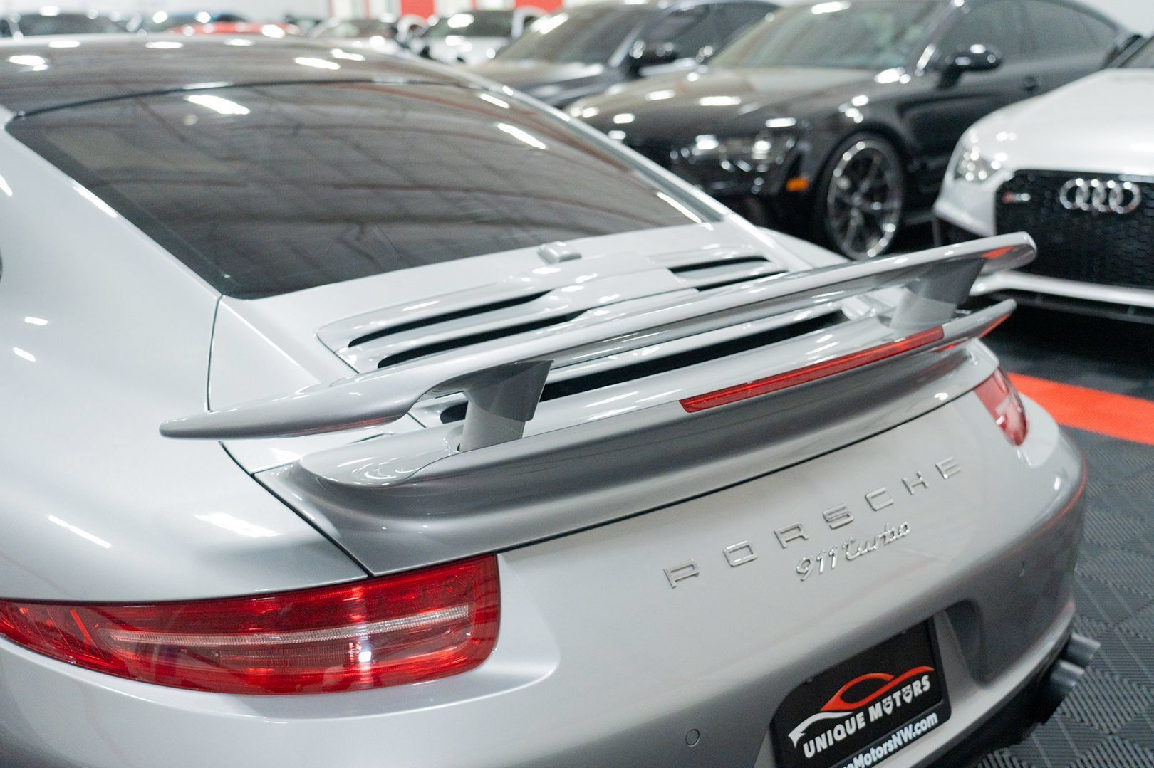 Used 2014 Porsche 911 Turbo AWD/4WD image 10