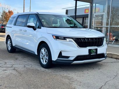 Used 2022 Kia Carnival LX