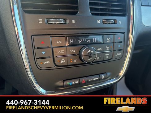 Used 2019 Dodge Grand Caravan GT image 21