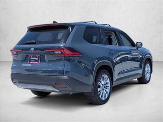 New 2026 Toyota Grand Highlander AWD video 2