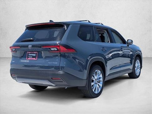 New 2026 Toyota Grand Highlander AWD image 2