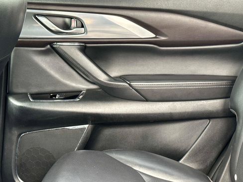 Used 2017 MAZDA CX-9 Grand Touring FWD image 16