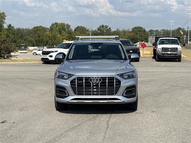 Used 2023 Audi Q5 2.0T Premium Plus AWD/4WD image 2