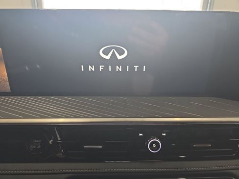 New 2026 INFINITI QX80 Autograph image 43