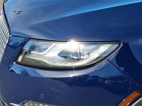 Used 2019 Lincoln MKC Reserve image 30