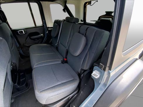 Used 2025 Jeep Wrangler Unlimited Sport S 4xe w/ Convenience Group AWD/4WD image 16