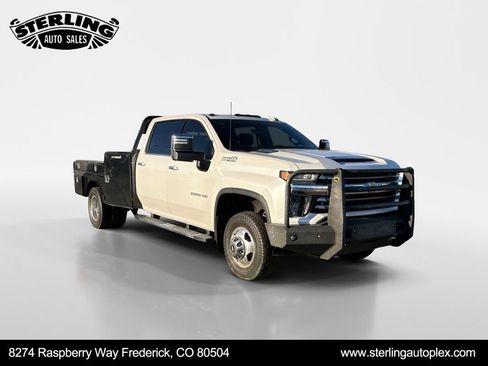 Used 2020 Chevrolet Silverado 3500 High Country w/ LPO, Hitch Package image 7