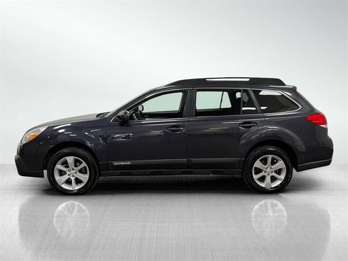 Used 2013 Subaru Outback 2.5i Premium w/ All-Weather Pkg image 3