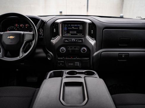 Used 2024 Chevrolet Silverado 1500 W/T w/ WT Value Package image 31