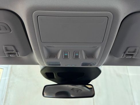 Used 2022 Ford Escape Titanium w/ Class II Trailer Tow Package image 21