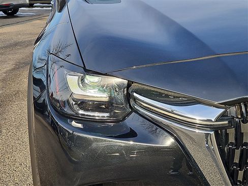 Used 2024 MAZDA CX-90 3.3 Turbo w/ Preferred Plus image 11