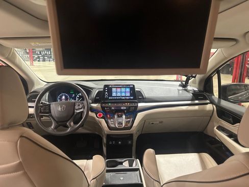 Used 2025 Honda Odyssey Touring image 47