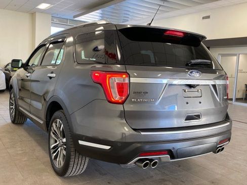 Used 2019 Ford Explorer Platinum image 5