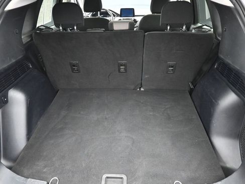 Used 2022 Ford Escape SE w/ Convenience Package image 9