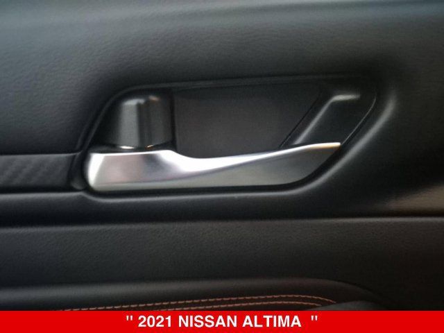 Certified 2021 Nissan Altima 2.5 SR w/ SR Premium Package AWD/4WD image 13